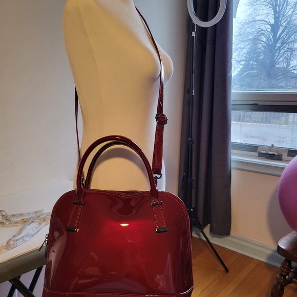 NWOT DANIER RED LEATHER PURSE - Picture 13 of 15